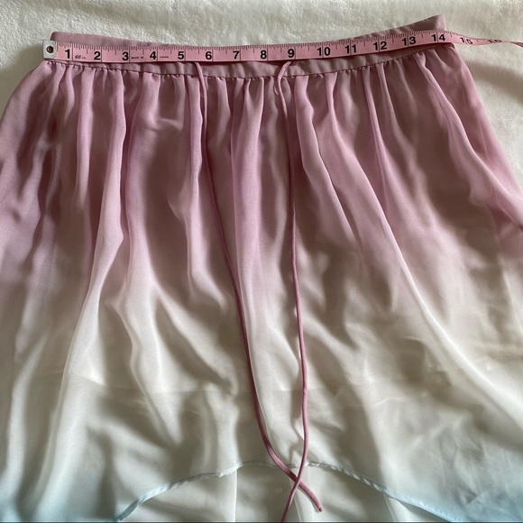Mango flowy chiffon pink/white/blue skirt - Picture 3 of 10
